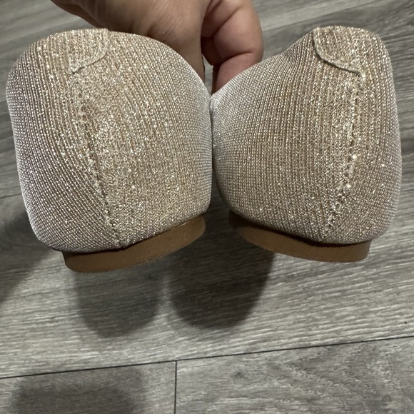 De Blossom Collection Gold Glitter Ballet Flats Shoes Size 8 Women Party - Picture 6 of 11